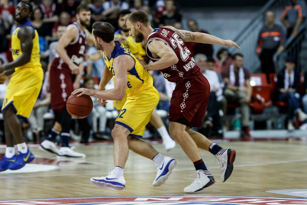 将激励更多 将激励更多