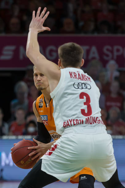 季前赛中红 季前赛中红