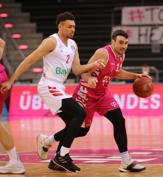 赛走向的重 赛走向的重